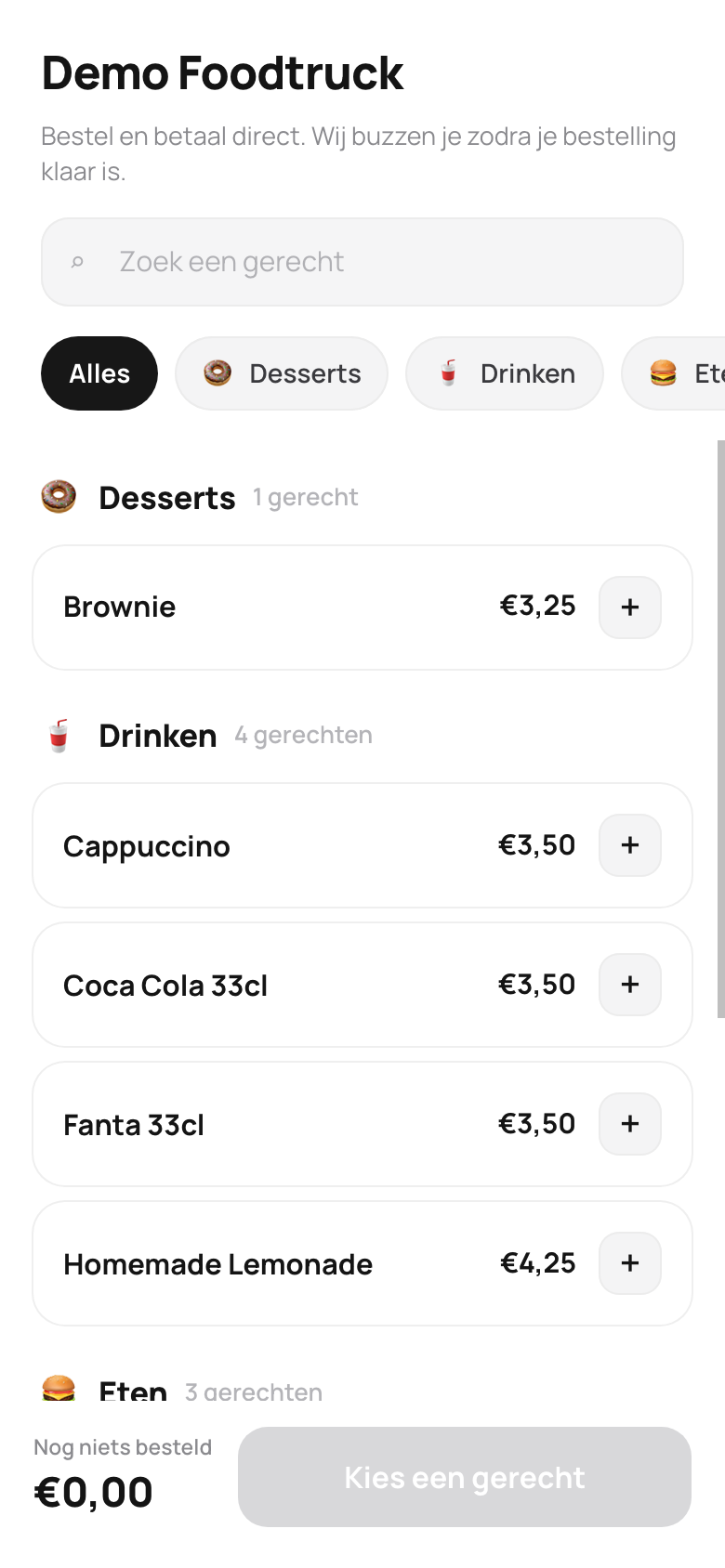 Online bestelpagina van de foodtruck op een telefoon met menu en categorieen
